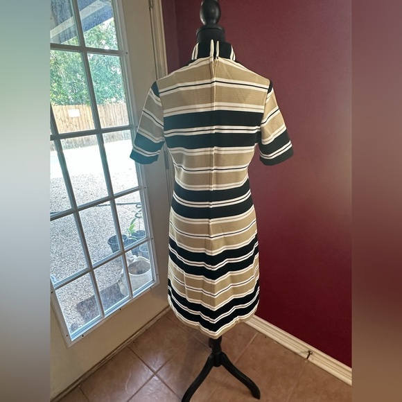 Vintage Mod Style Knit Dress Striped Beige Black White Mock Neck Short SleeveM/L - Picture 2 of 7